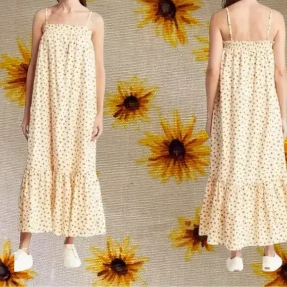 We Wore What NWT  Smocked Midi Dress Spaghetti Strap Ditsy Daisies Ivory Medium - Picture 9 of 9
